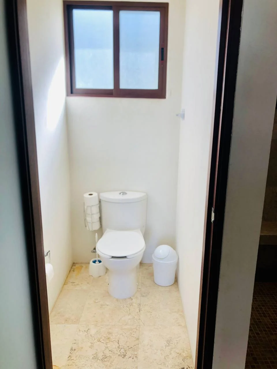A302-1-bedroom-toilet-