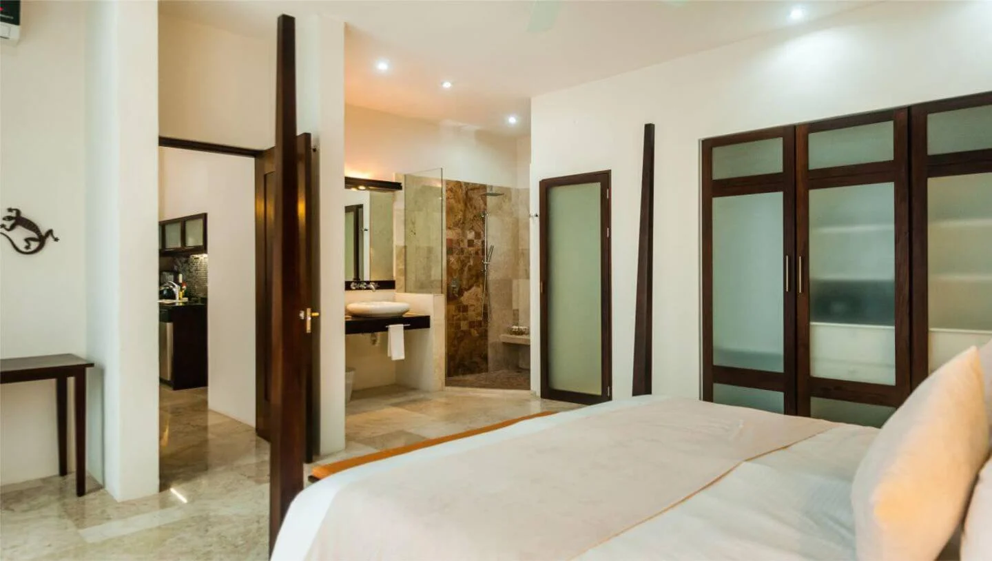 A302-12-bedrooms-bedroom-